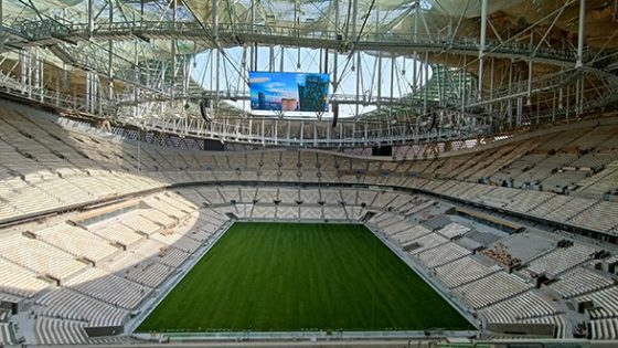 यूनिलुमिन विश्व कप फाइनल स्टेडियम प्लेटोब्लॉकचेन डेटा इंटेलिजेंस को एलईडी डिस्प्ले की आपूर्ति करता है। लंबवत खोज. ऐ.