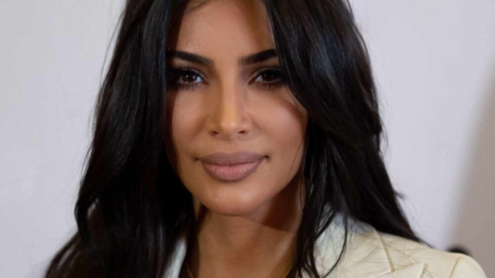 Kim Kardashian en Floyd Mayweather winnen voorlopige uitspraak van de rechtbank in Ethereummax-rechtszaak: rapport