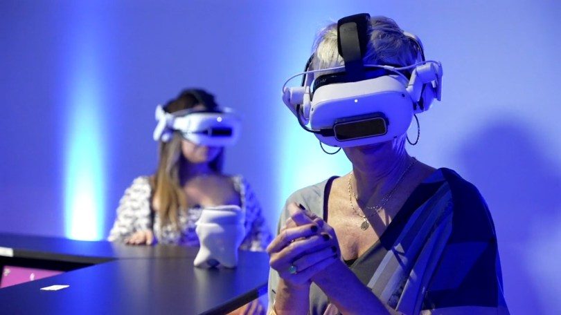 This Mixed Reality Meal Combines Food And VR VR Art PlatoBlockchain Data Intelligence. Vertical Search. Ai.