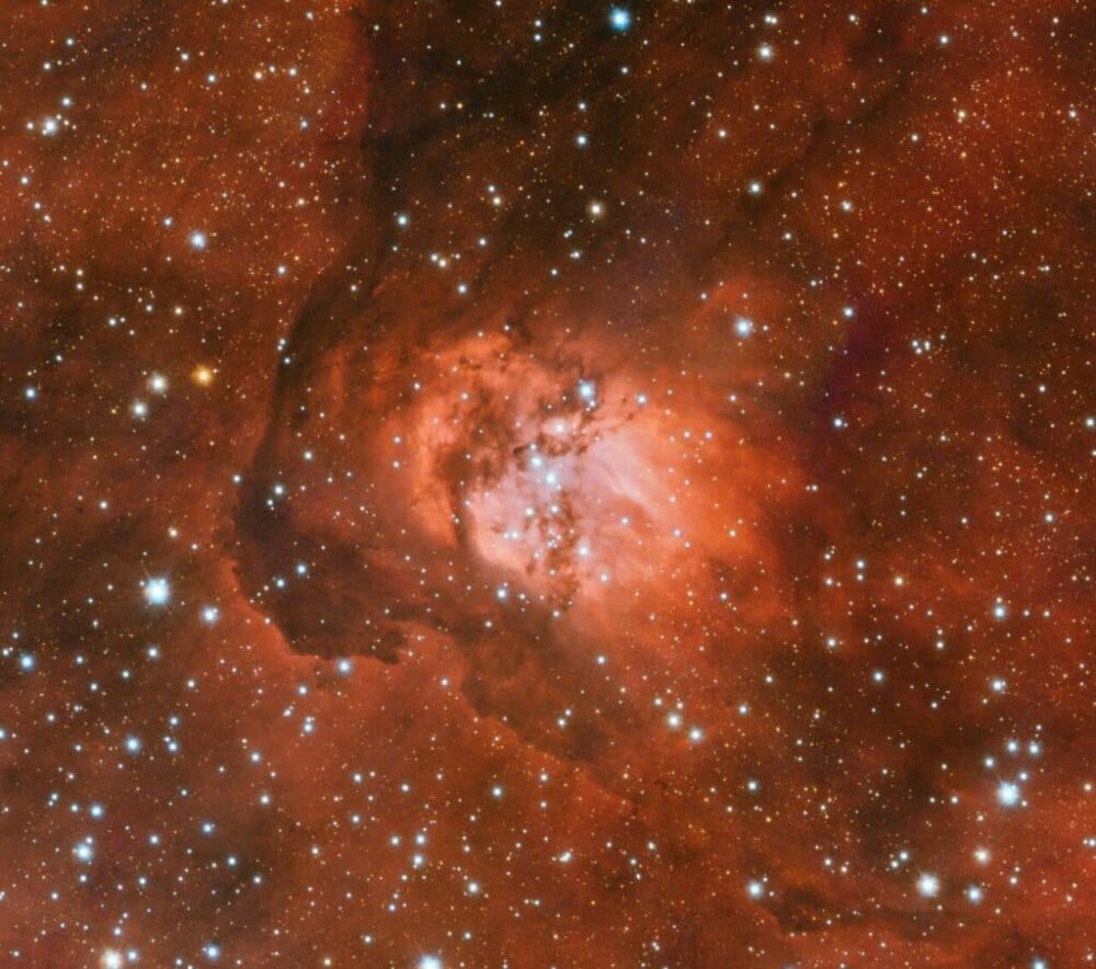 A nebulosa Sh2-54 em luz visível com o VST