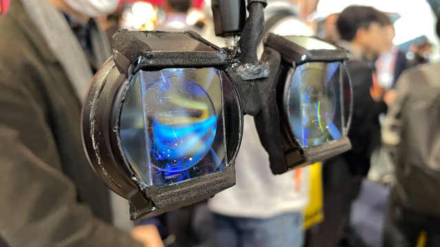 Vuelve una startup XR fallida con ópticas compactas que cambian instantáneamente entre AR y VR