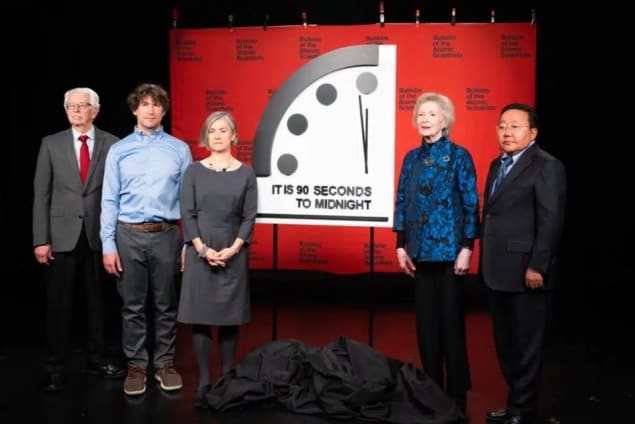 Doomsday Clock ingesteld op 90 seconden voor middernacht