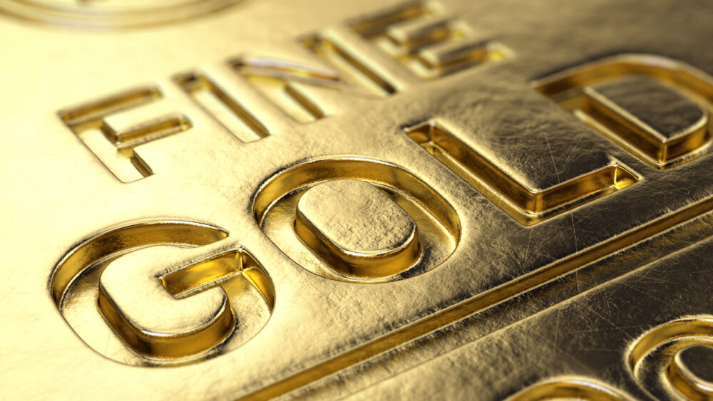 Gullpriser forventes å stige i 2023: Eksperter spår rekordhøye priser for edelt metall