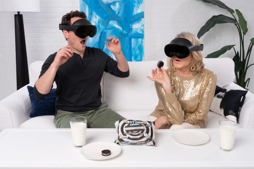 OREO Launches Its Own VR Metaverse Experience limited-edition PlatoBlockchain Data Intelligence. Vertical Search. Ai.