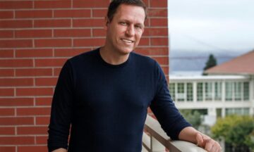 O fundo de Peter Thiel resgatou $ 1 bilhão em cripto depois de manter por 8 anos: FT