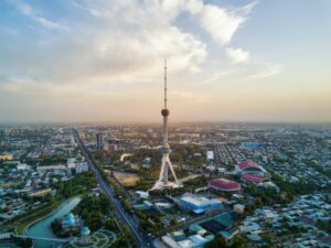 5 xu hướng chính trong ngành công nghệ tài chính ở Uzbekistan và Trung Á năm 2023 (Vlad Dobrynin)