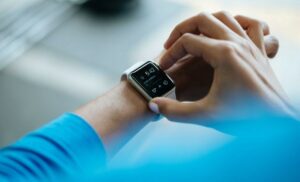 5 Ways Wearable Technology Is Reshaping How Business Content Is Being Consumed