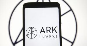 Ark Invest še naprej kupuje delnice Coinbase