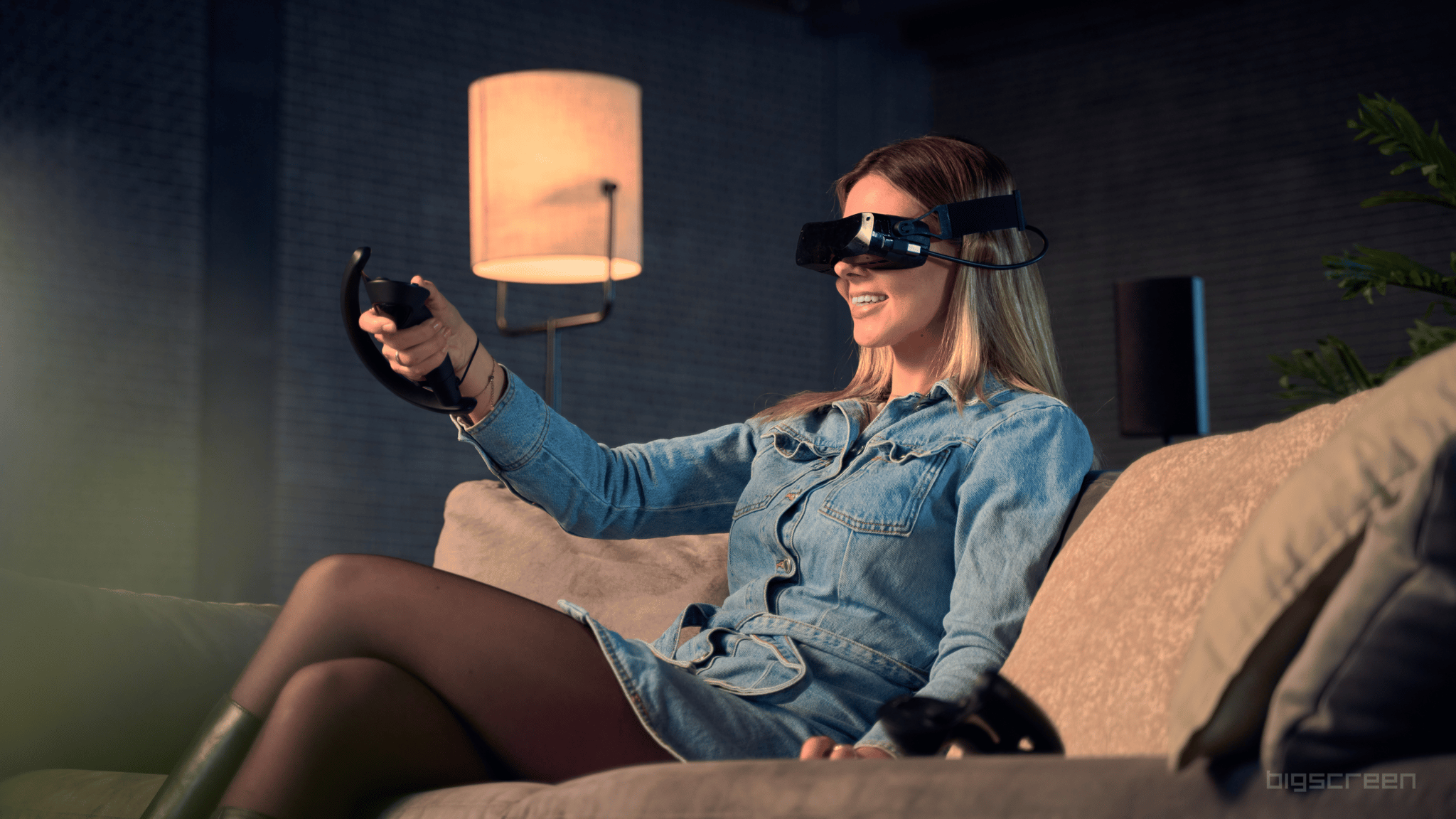 Storskärm bortom: 127 gram visir, 2.6K per öga OLED VR-headset med SteamVR-spårning PlatoBlockchain Data Intelligence. Vertikal sökning. Ai.