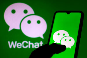 ChatGPT ekscytuje Chiny, firmy walczą o własną wersję