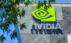 Nvidia Fuels Cut-Throat AI Race med sin $10k A100-chip