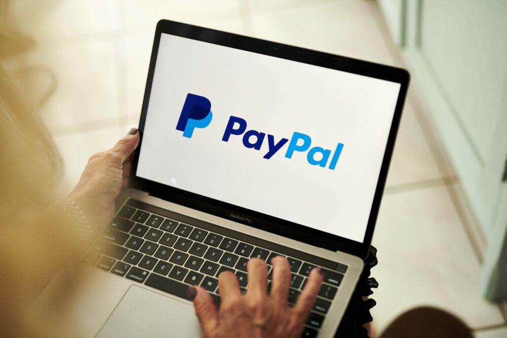 PayPal fortsetter teknologiinvesteringer til tross for permitteringer