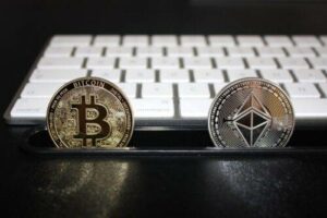 Dva rivala Ethereuma sta se dvignila za 93 % in 45 % v samo enem tednu in močno prehitela trge Bitcoin in Crypto