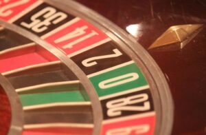 Advantages of Playing Online Casino Games