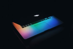 Apple не дасть зеленого світла крипто-гаманцю Uniswap