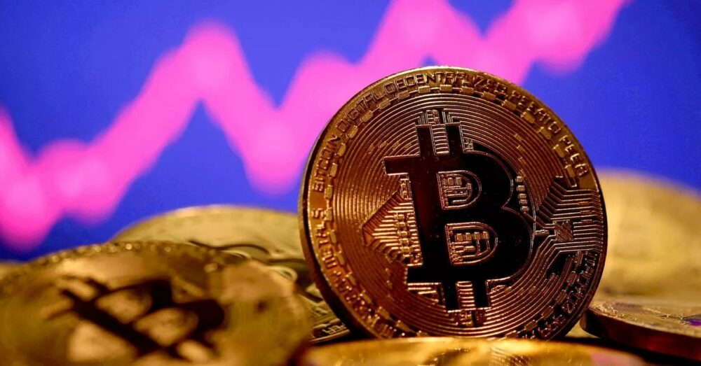 A Bitcoin 2022 júniusa óta a legmagasabb szintre emelkedett