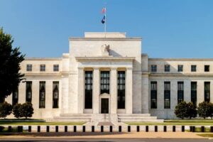 Fed kommer att fortsätta att höja trots bankkris, förutspår tidigare Richmond Fed-chef