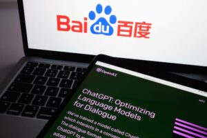 Baidu klaagt Apple en iedereen die in zicht is aan wegens vervalsingen van ERNIE-chatbots