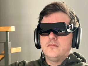 Bigscreen Beyond Hands-On: Proving A Point About VR Headset Weight