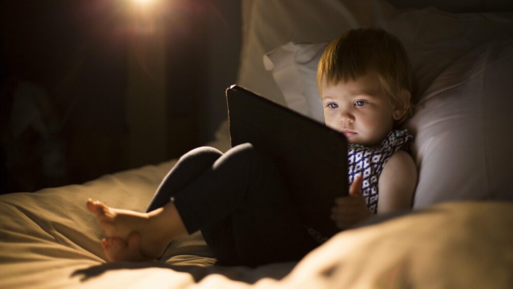 Bill Gates: KI-Chatbots könnten Kindern in 18 Monaten das Lesen beibringen