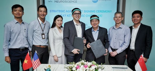 Earable Neuroscience and Excelpoint Announce Strategic Partnership to Accelerate Commercialisation of the World's First AI-powered Consumer Wearable, FRENZ Brainband, to Solve Global Sleep Pandemic PlatoBlockchain Data Intelligence. Vertical Search. Ai.
