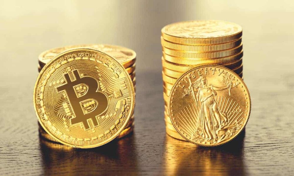 Robert Kiyosaki fordobler Bitcoin-støtten, advarer om, at guld kan falde til $1000