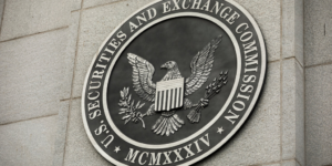 SEC taxează Bittrex, fostul CEO pentru operarea unei burse de valori mobiliare neînregistrate