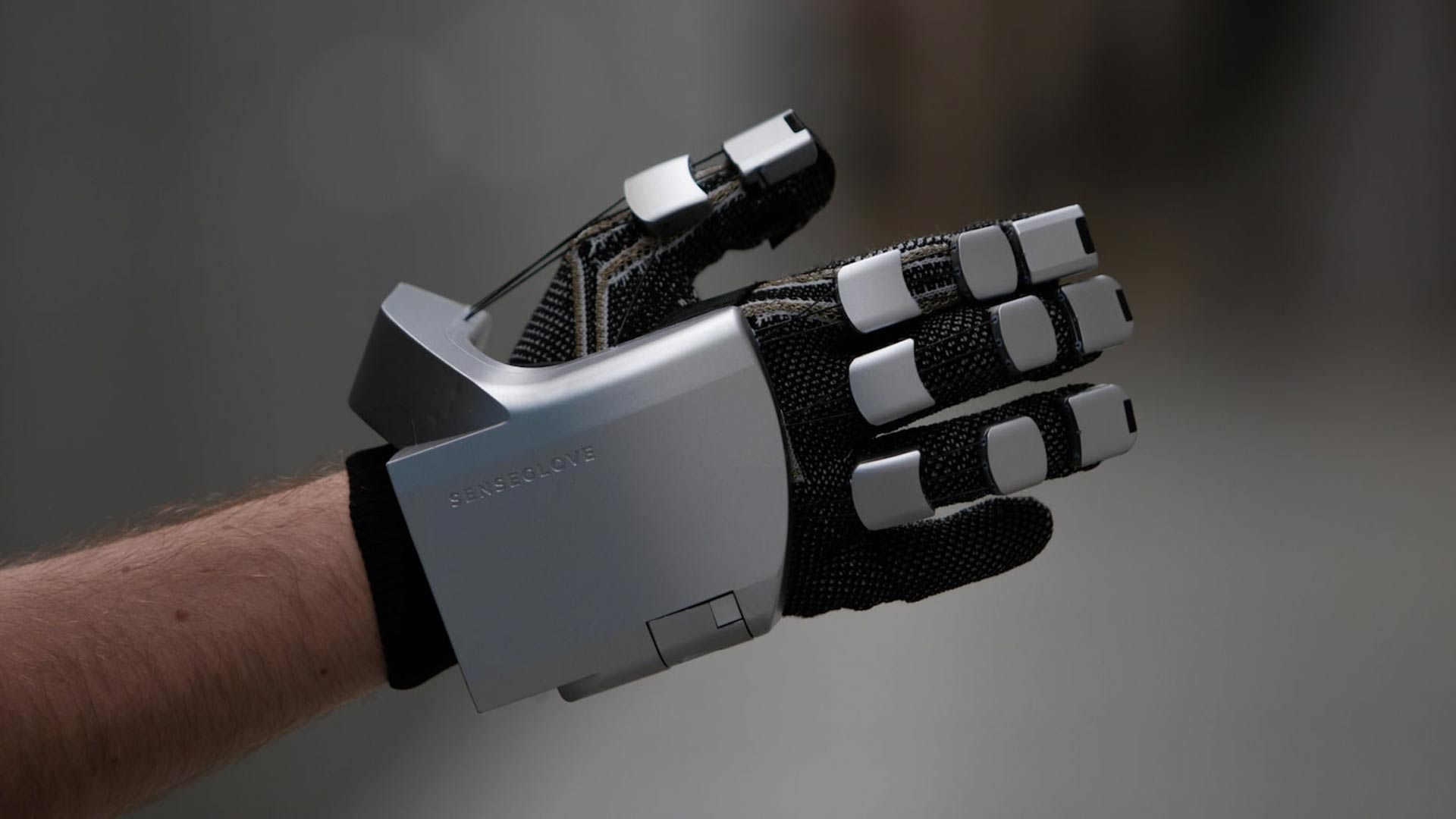 SenseGlove Raises €3.25M in Series A Funding Round to Advance VR Haptic Gloves haptic PlatoBlockchain Data Intelligence. Vertical Search. Ai.