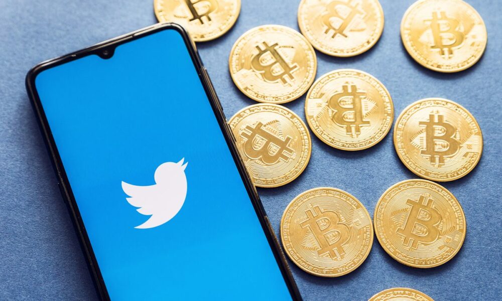 Twitter collabore avec eToro pour lancer des options de cryptographie et de négociation d'actions
