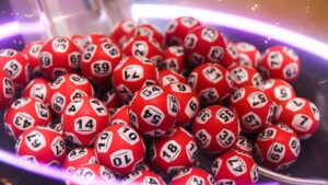Winnaar van Canadian Lottery Jackpot zegt dat bedriegers zijn naam gebruiken om bitcoins te stelen