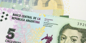 Argentina keelab makserakendustel klientidele Bitcoini pakkumise