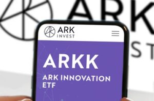 Ark Investment: ابتكار التشفير الأمريكي مهدد بالغموض التنظيمي