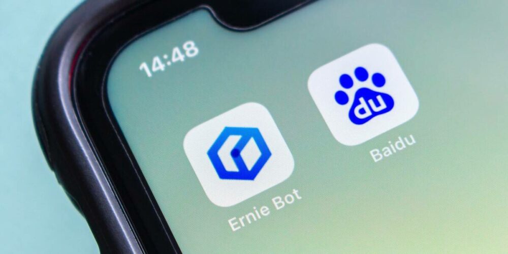 Baidu-chefen siger held og lykke med at tale AI med Beijing