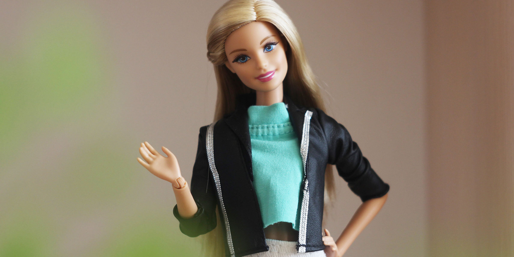 Barbie en Boss Beauties doen een gezamenlijk bod om meer vrouwen naar Web3 te halen
