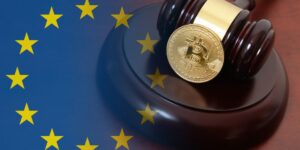 EU-parlamentet stemmer overvældende for kryptoregulering