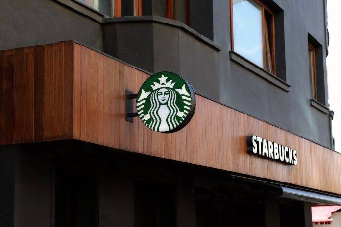 Starbucks zrzuca więcej NFT w czerwcu, aby rozszerzyć program nagród Web3