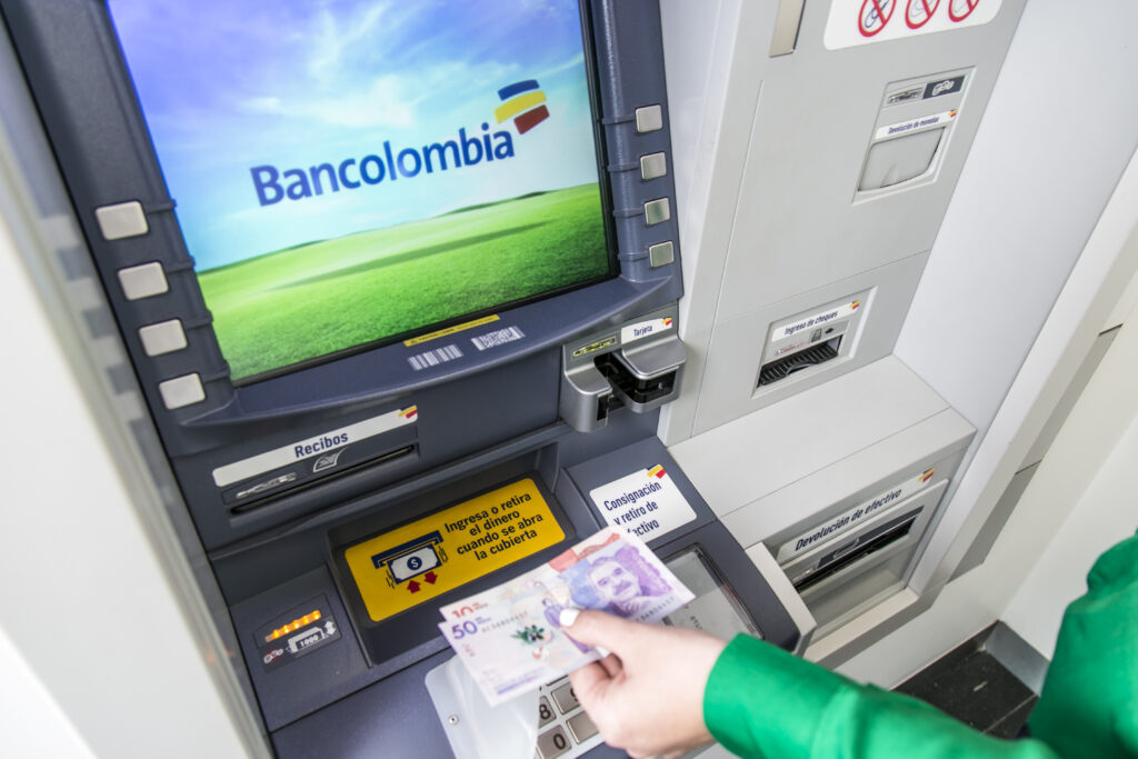 ¿Cómo solicitar la tarjeta Bancolombia Visa? POR PlatoBlockchain Data Intelligence. Vertical Search. Ai.