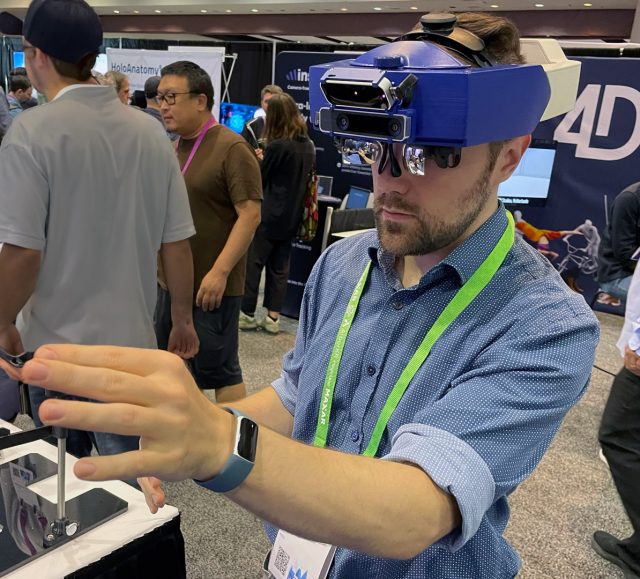 Hands-on: CREAL's Light-field Display Brings a New Layer of Immersion to AR first hand PlatoBlockchain Data Intelligence. Vertical Search. Ai.
