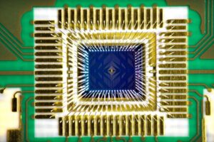Intel Quantum: 'Tunnel Falls' 실리콘 스핀 칩, 연구원에게 제공 - 고성능 컴퓨팅 뉴스 분석 | insideHPC