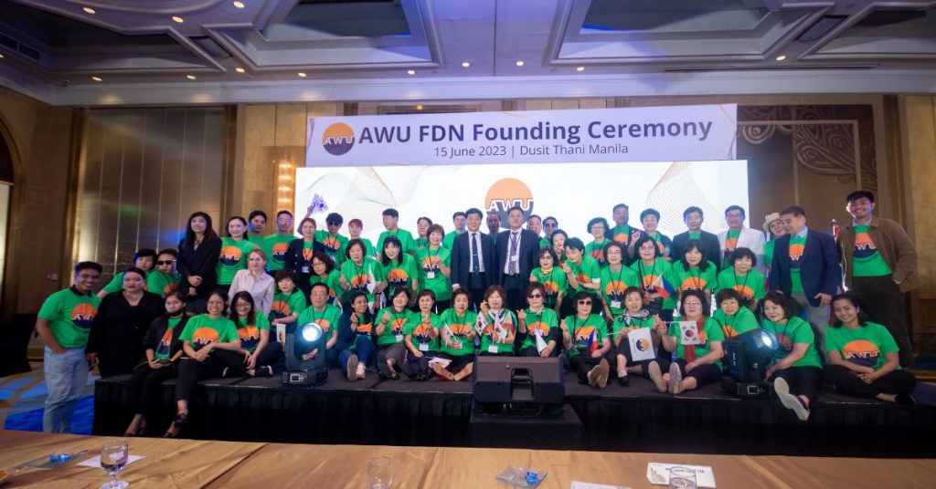 Gruppenfoto der AWU Foundation