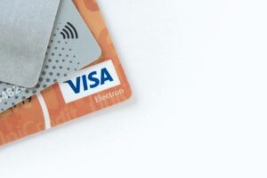 Alipay ve WeChat Pay, Visa ve Mastercard'a bağlantılar ekler