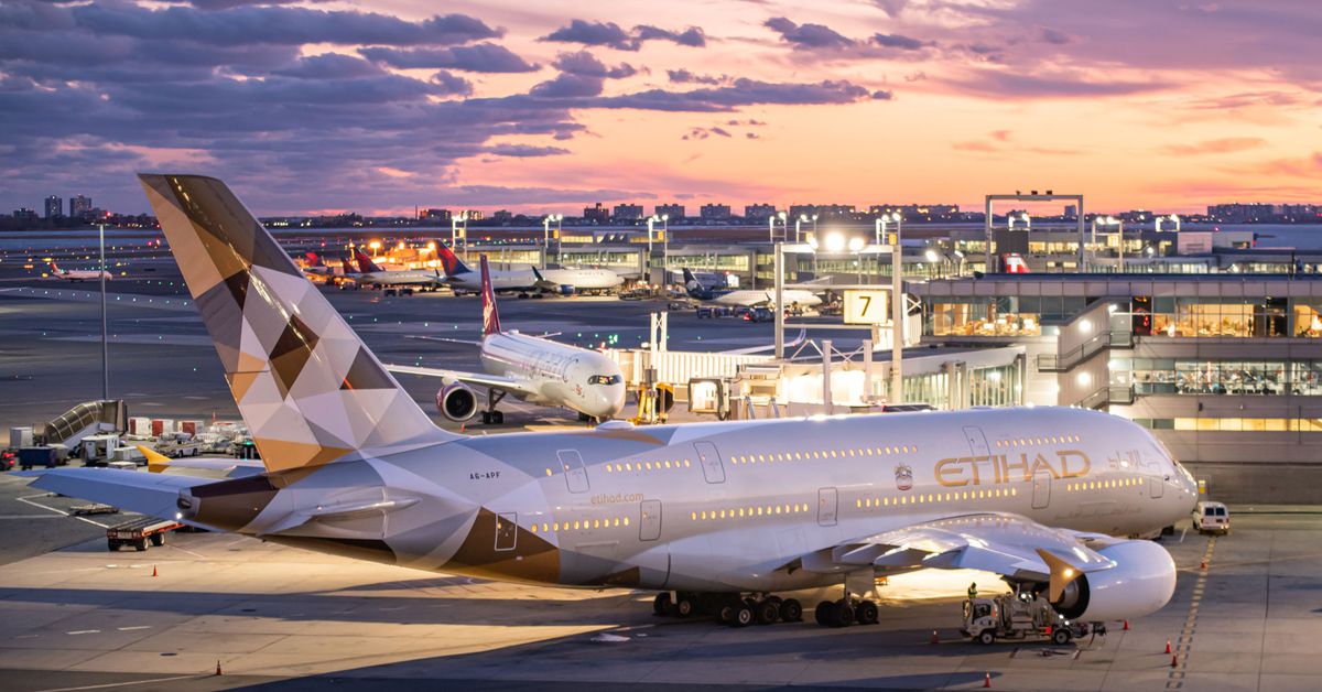 Etihad Airways 'Horizon Club' Web3 Loyalty Program Will Let You Stake NFTs for Miles airport PlatoBlockchain Data Intelligence. Vertical Search. Ai.