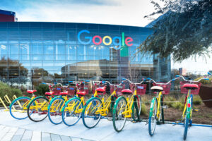 Google fails to get wrongful termination lawsuit thrown out