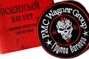 Wagner Group과의 관계를 주장하는 공격자들을 통해 러시아 위성 인터넷 다운