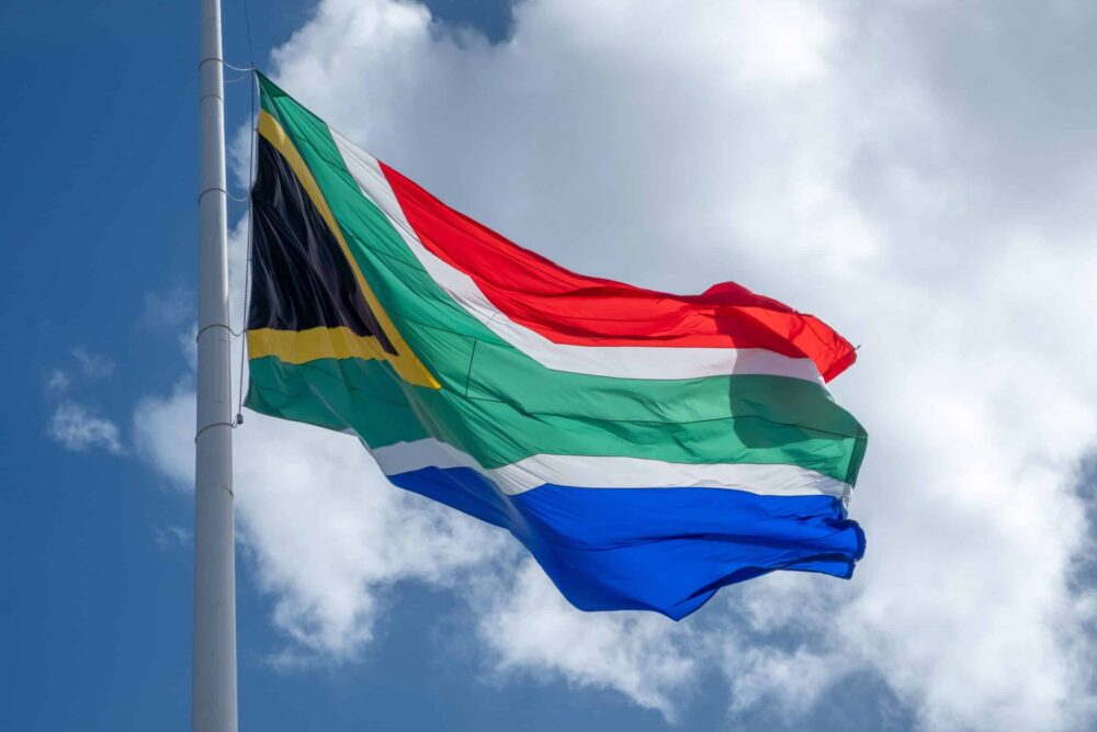 南非要求加密货币公司在 XNUMX 月之前获得许可：报告