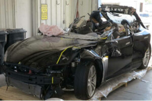 Claim: Tesla wist dat Autopilot de dood veroorzaakte, maar repareerde het niet
