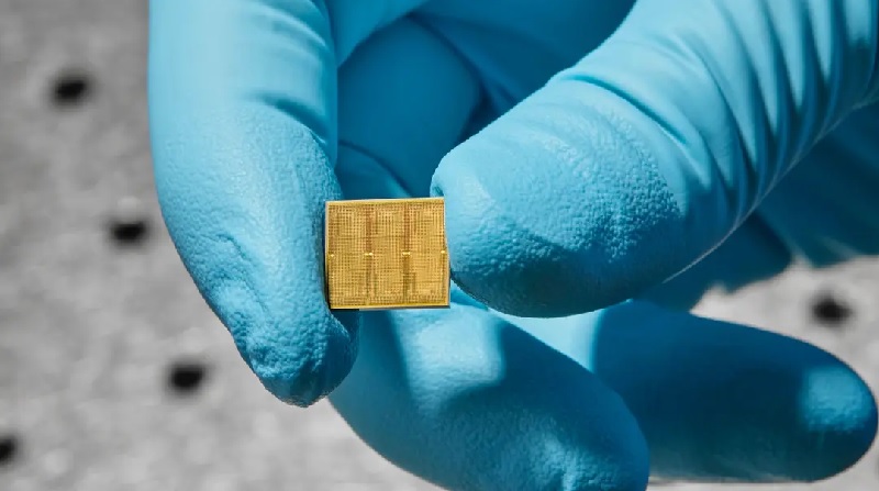 IBM’s Brain-Inspired Analog Chip Aims to Make AI More Sustainable clips PlatoBlockchain Data Intelligence. Vertical Search. Ai.