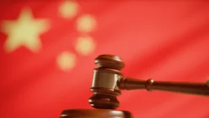 Tribunal Popular da China reconhece criptografia como propriedade legal