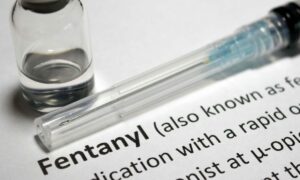 Ulovlig handel med kryptodrivstoff med fentanyl, rapport avslører