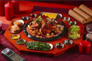 Kawkki Korean Flaming Chicken, 지글지글 한국 요리의 광경으로 IOI 몰 푸총에 불을 붙였습니다